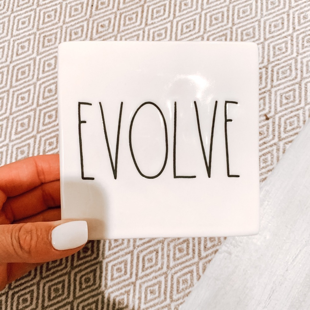 Rae Dunn Think/Evolve